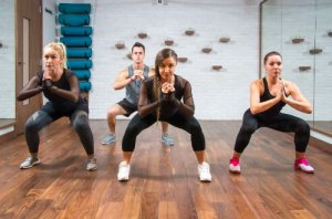 Ćwiczenia nóg: pięć przykładów na trening dolnej części ciała