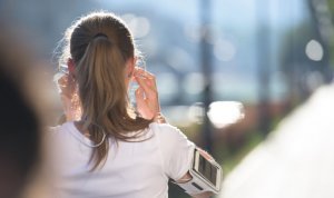 hity lat 80-tych w słuchawkach