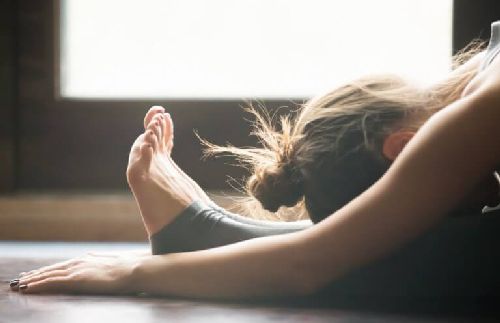 Janu sirsasana