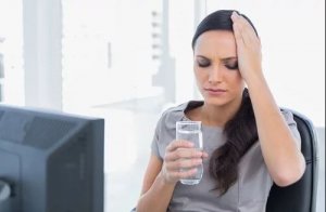 Odwodnienie: jak możesz go uniknąć nawet w gorące dni?