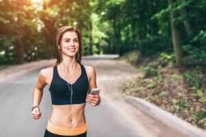 Słuchanie muzyki podczas wysiłku