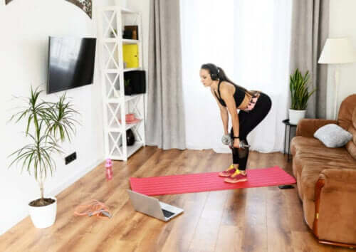 Ćwiczenia w domu dla rowerzystów – 5 przykładów