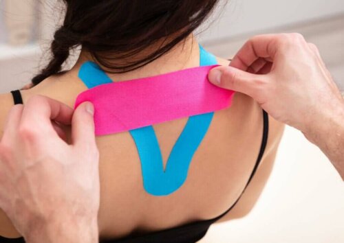 Jak działa kinesiotape, czyli taśma kinezjologiczna?