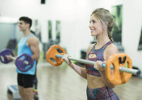 Body Pump – poznaj 2 podstawowe ćwiczenia