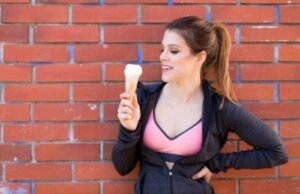 Przepisy na zdrowe lody dla sportowców i dbających o linię