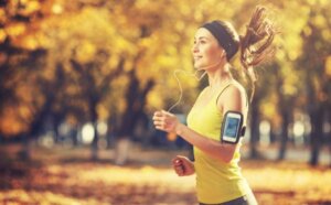 Suplementy dla biegaczek – poznaj najważniejsze