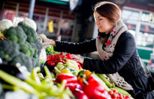 Naturalna żywność – postaw na nią, jeśli przechodzisz na dietę